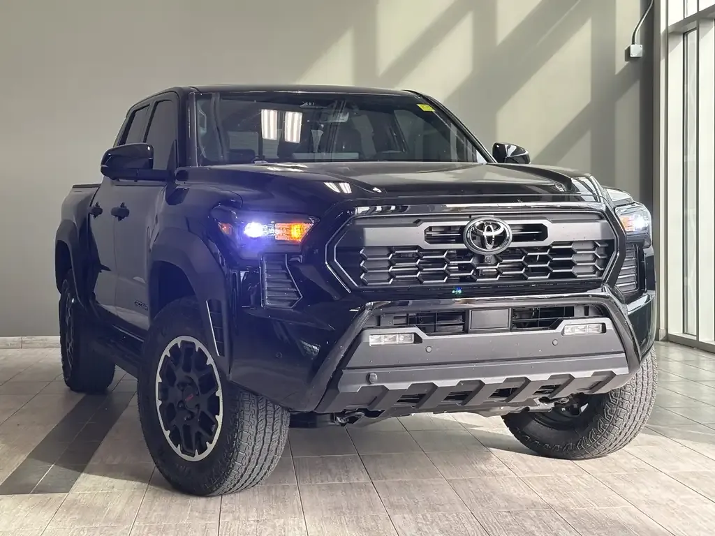 Toyota Tacoma 2026 photo 2