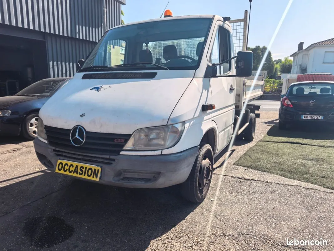 Mercedes-Benz Sprinter 2002 photo 2