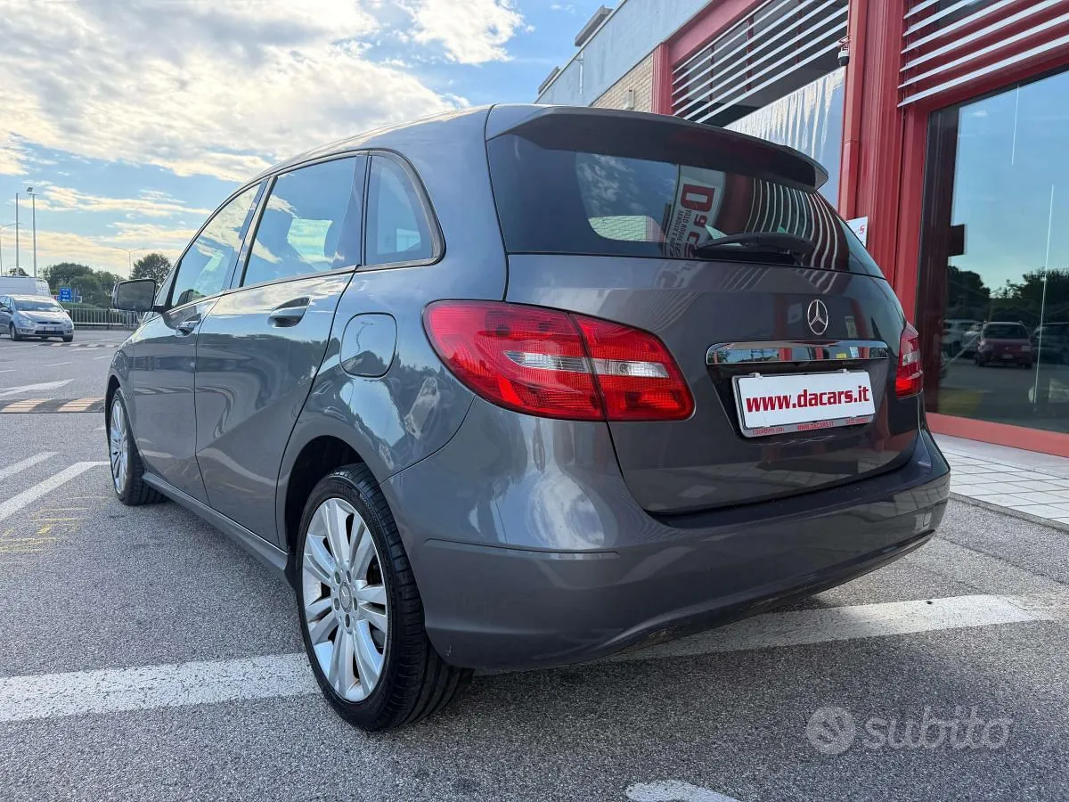 Mercedes-Benz B-Class 2014 photo 5