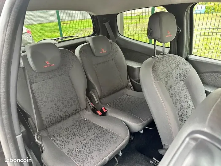 Renault Twingo 2009 photo 2