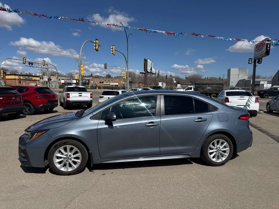 Toyota Corolla 2022 photo 2