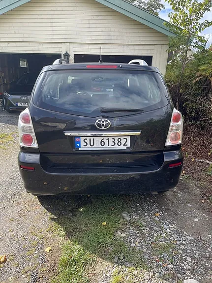 Toyota Corolla Verso 2008 photo 3