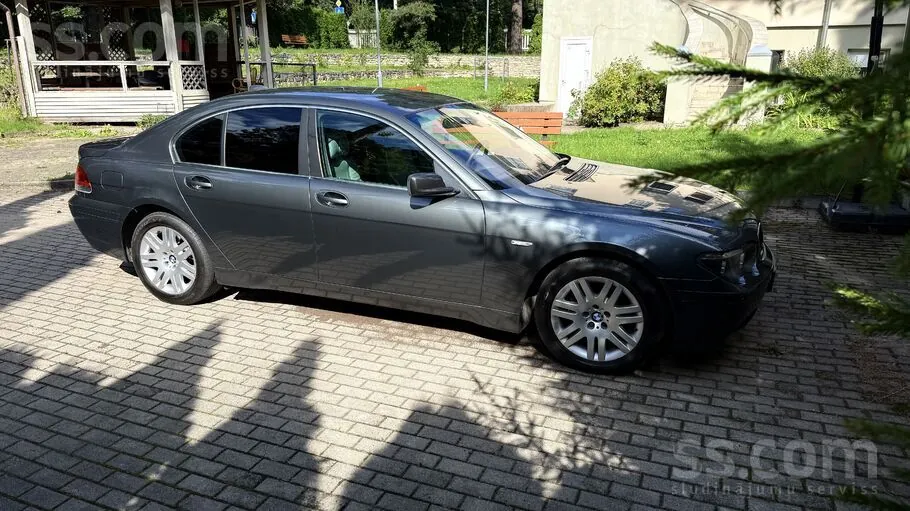 BMW 730D 2004 photo 5