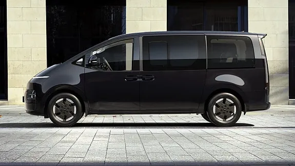 Hyundai Staria 2027 photo 2