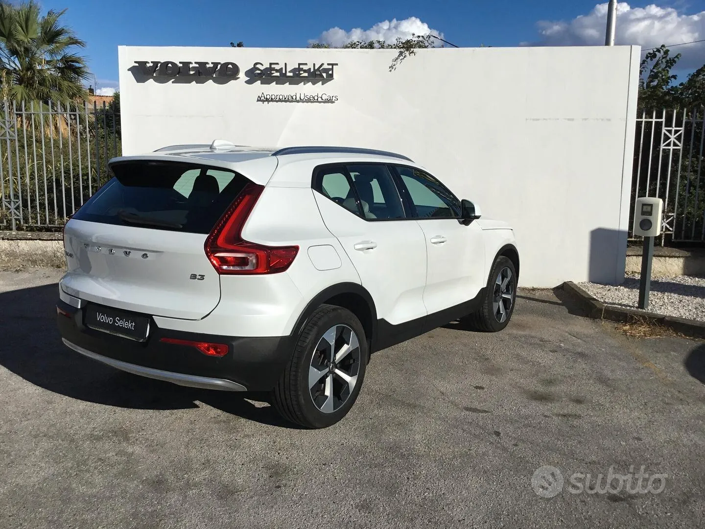 Volvo Xc40 2022 photo 3