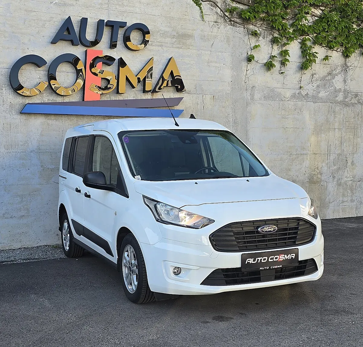 Ford Tourneo Connect 2021 photo 2