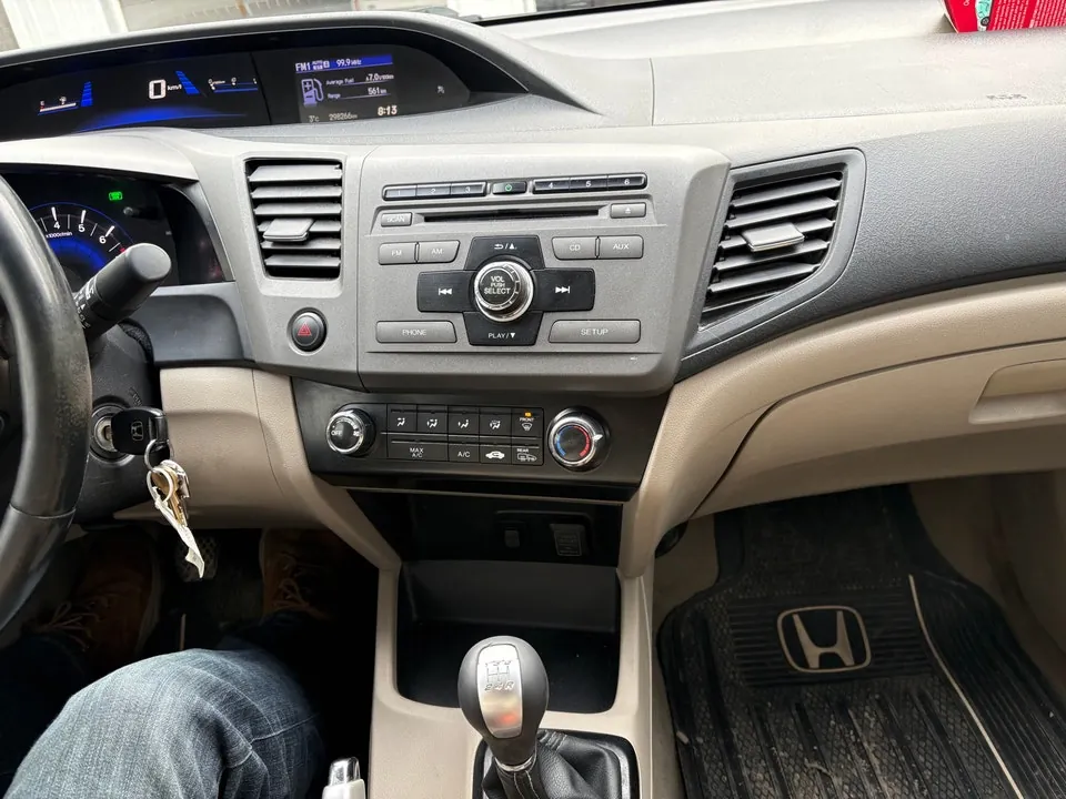 Honda Civic 2012 photo 5