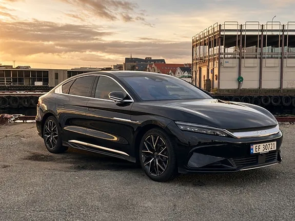 BYD Han 2023 photo 3