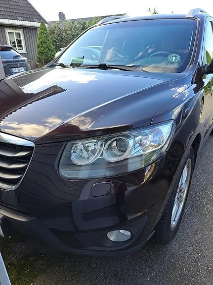 Hyundai Santa Fe 2011 photo 2