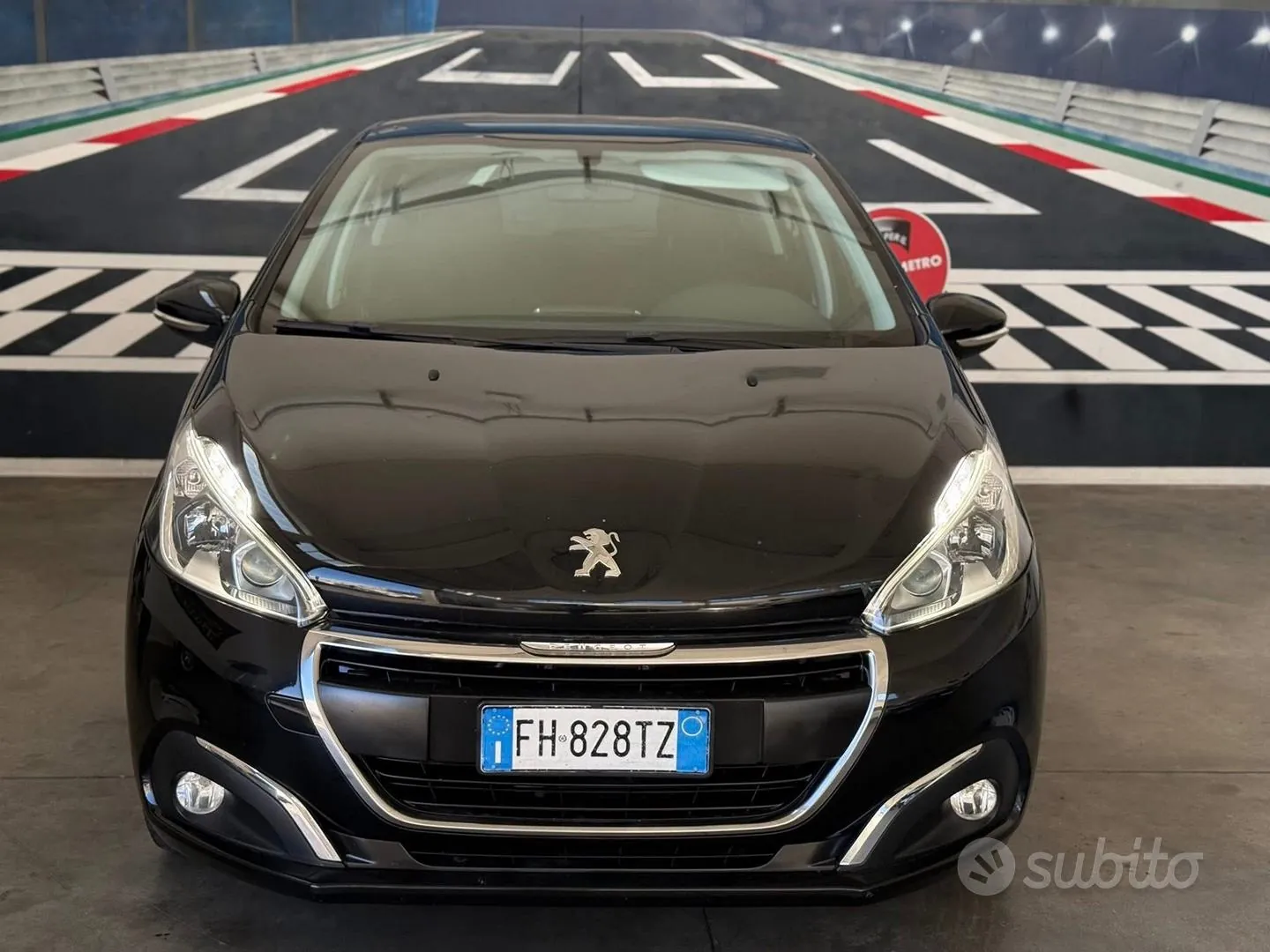 Peugeot 208 2017 photo 2