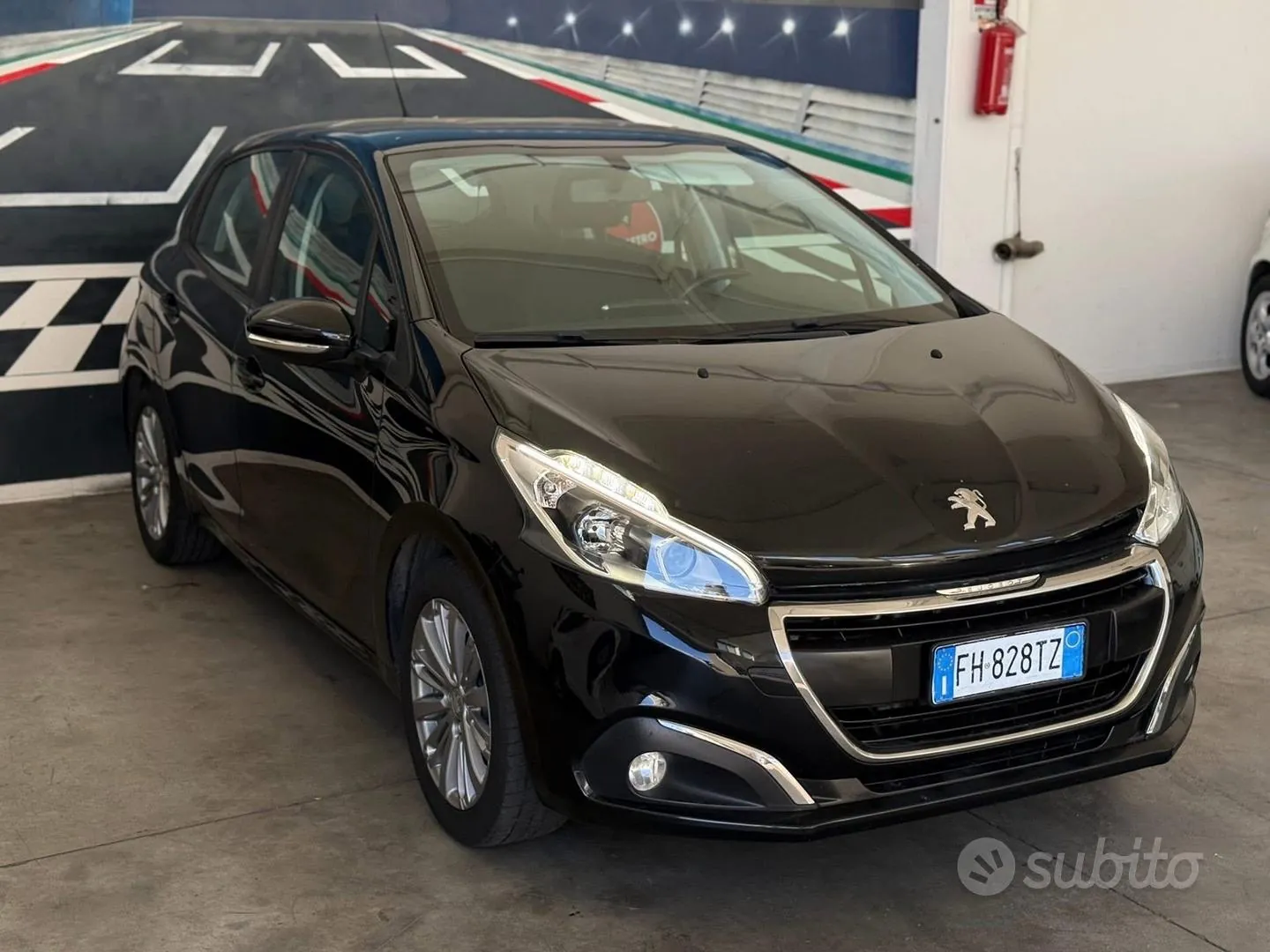 Peugeot 208 2017 photo 3