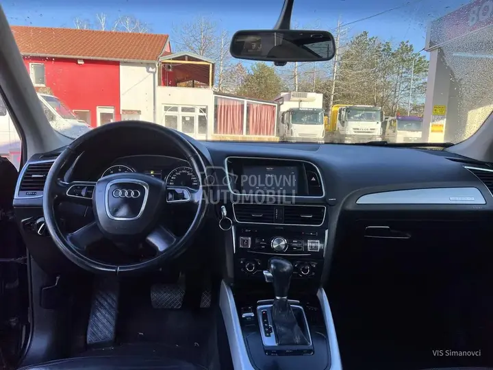 Audi Q5 2011 photo 5