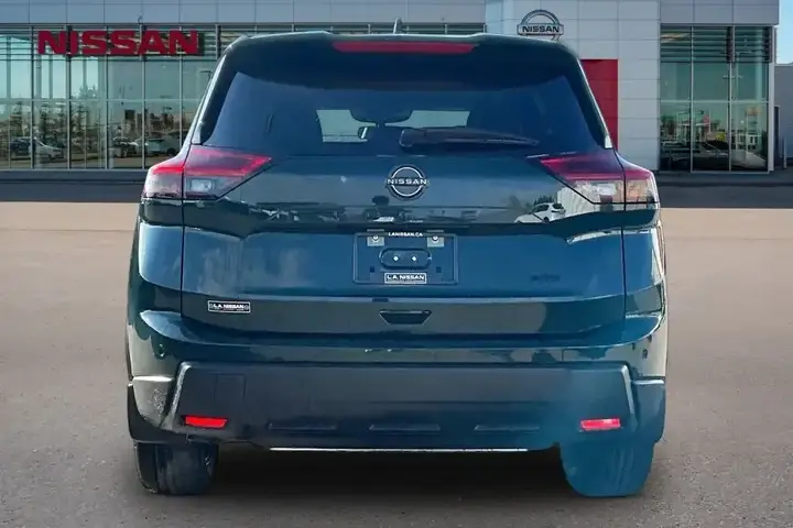 Nissan Rogue 2026 photo 4