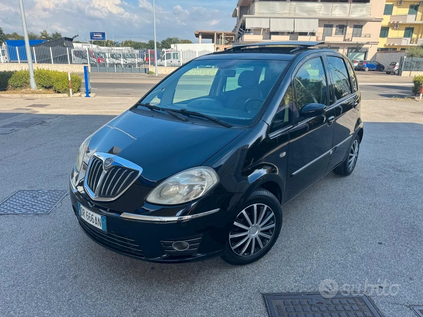 Lancia Musa 2008 photo 2
