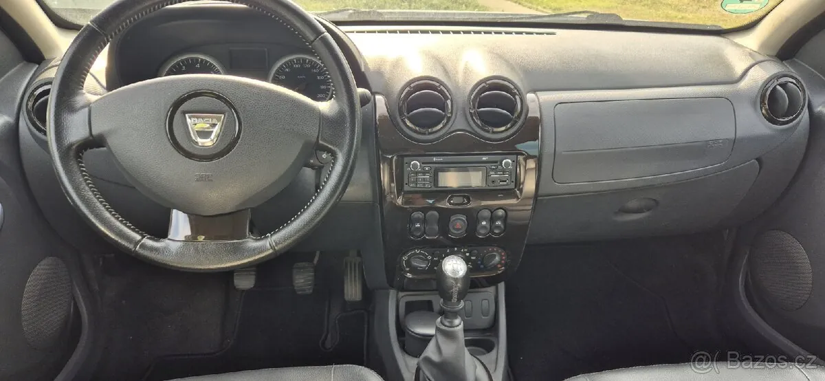 Dacia Duster 2013 photo 5