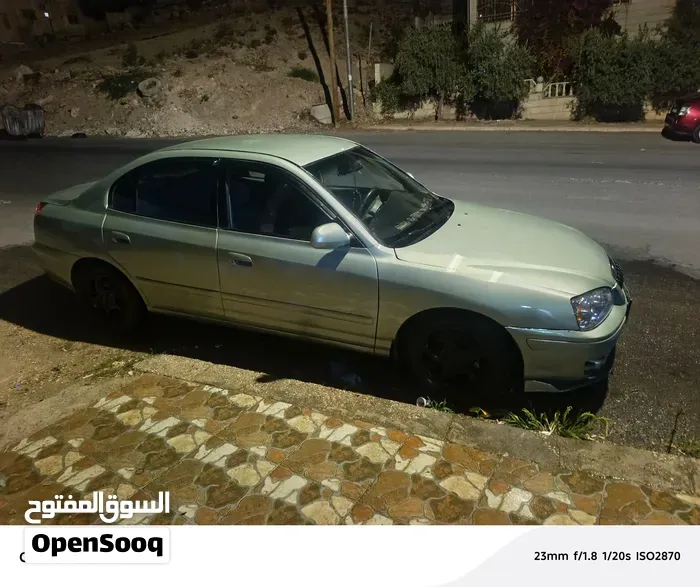 Hyundai Elantra 2004 photo 2