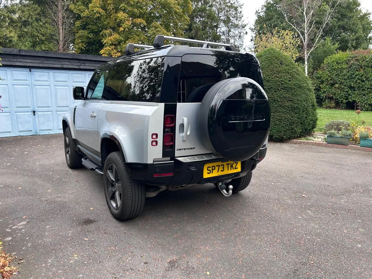 Land Rover Defender 2024 photo 4