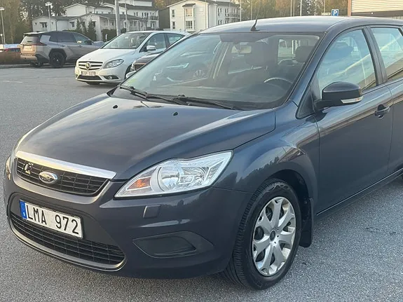 Ford Focus 2009 photo 2