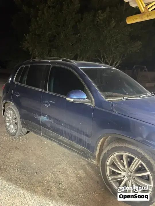 Volkswagen Tiguan 2011 photo 2
