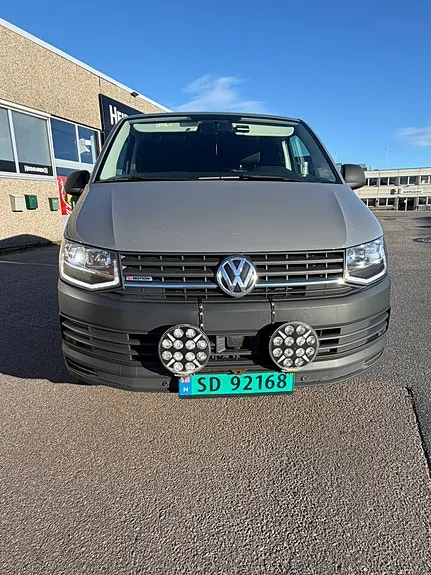 Volkswagen Transporter 2019 photo 3