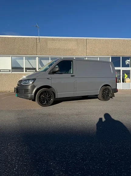 Volkswagen Transporter 2019 photo 5