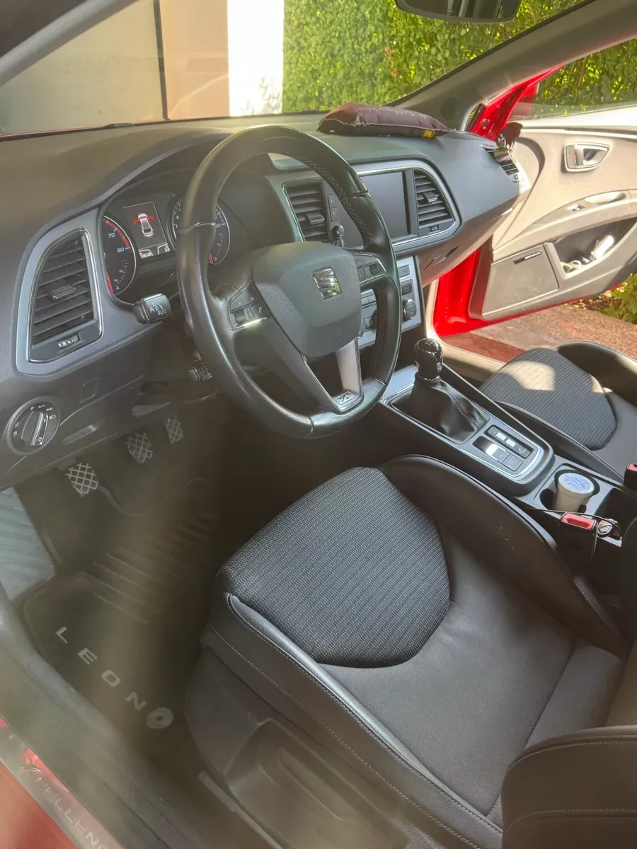 Seat Leon 2017 photo 2