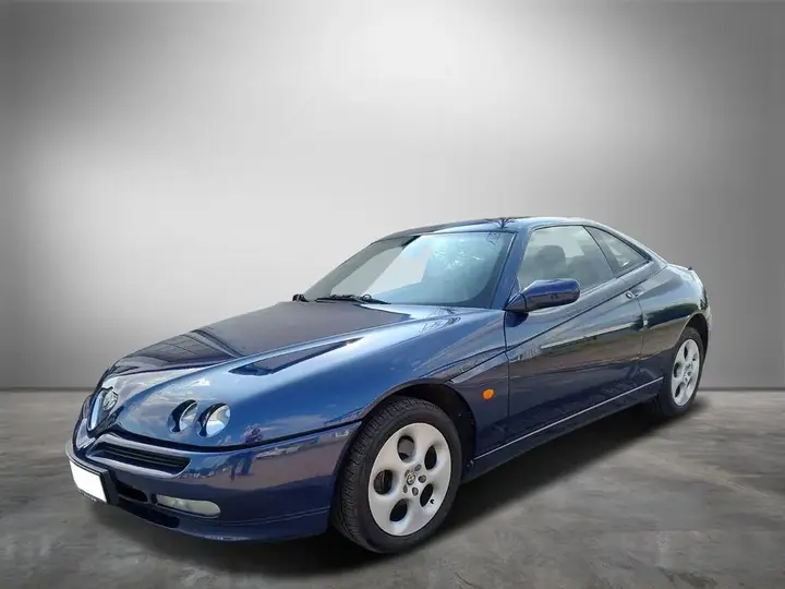 Alfa Romeo Gtv 916