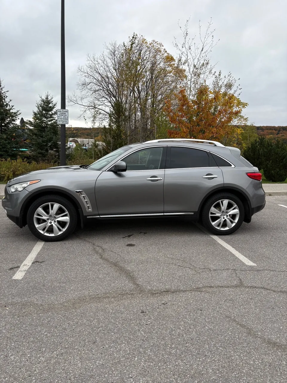 Infiniti Fx35 2012 photo 3
