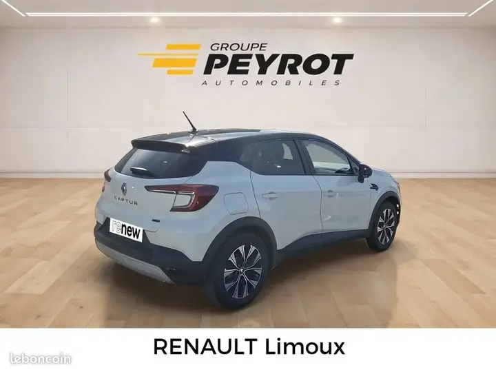 Renault Captur 2024 photo 5