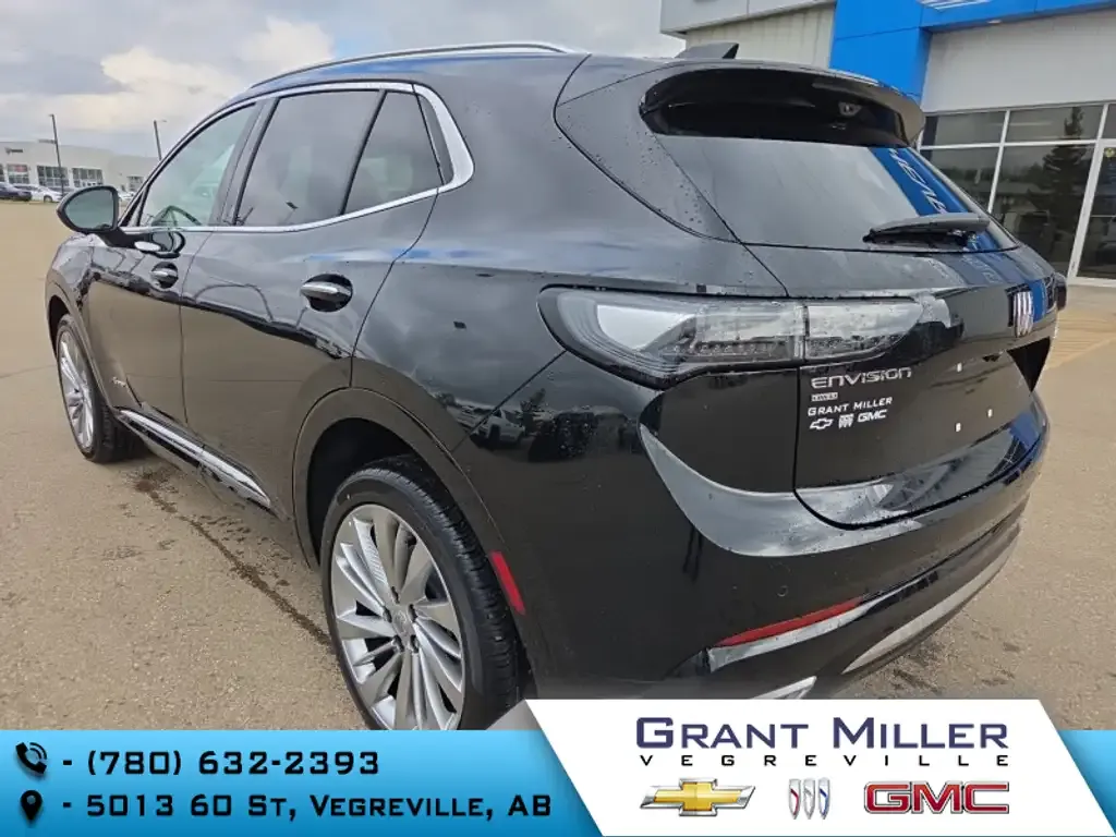 Buick Envision 2026 photo 2
