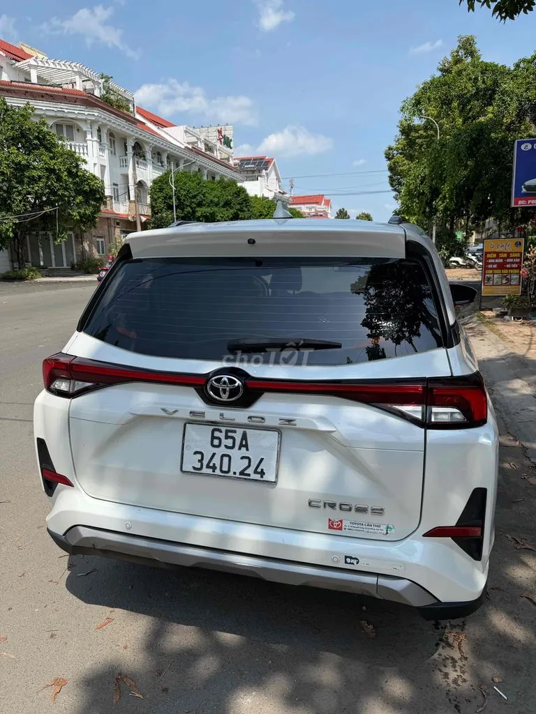 Toyota Veloz 2022 photo 4