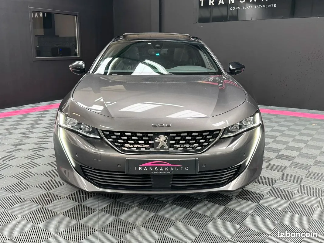 Peugeot 508 2021 photo 2