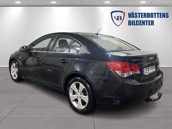 Chevrolet Cruze 2011 photo 3