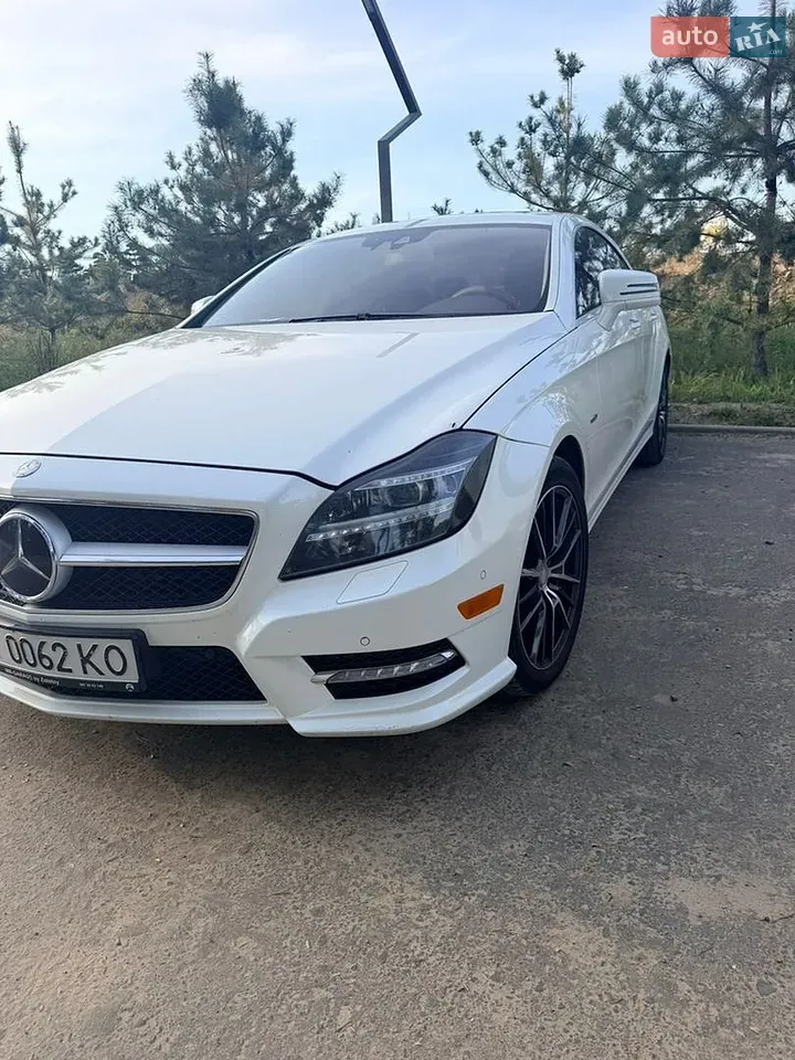 Mercedes-Benz Cls-Class 2012 photo 5