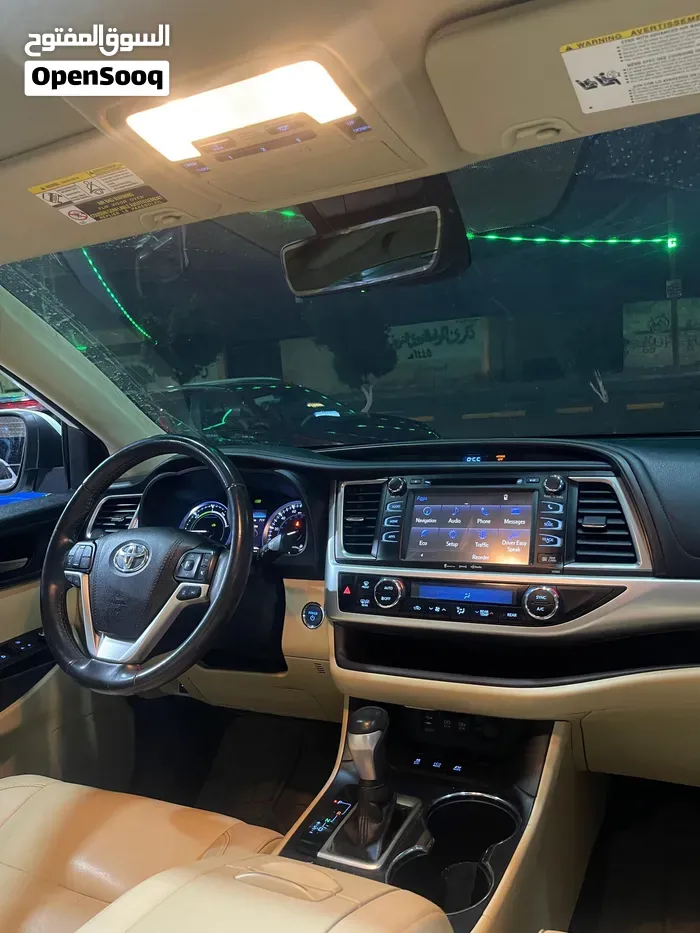 Toyota Highlander 2019 photo 2