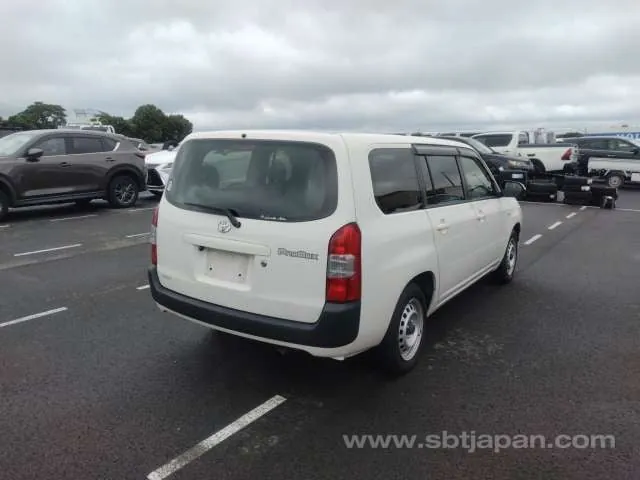 Toyota Probox 2021 photo 4