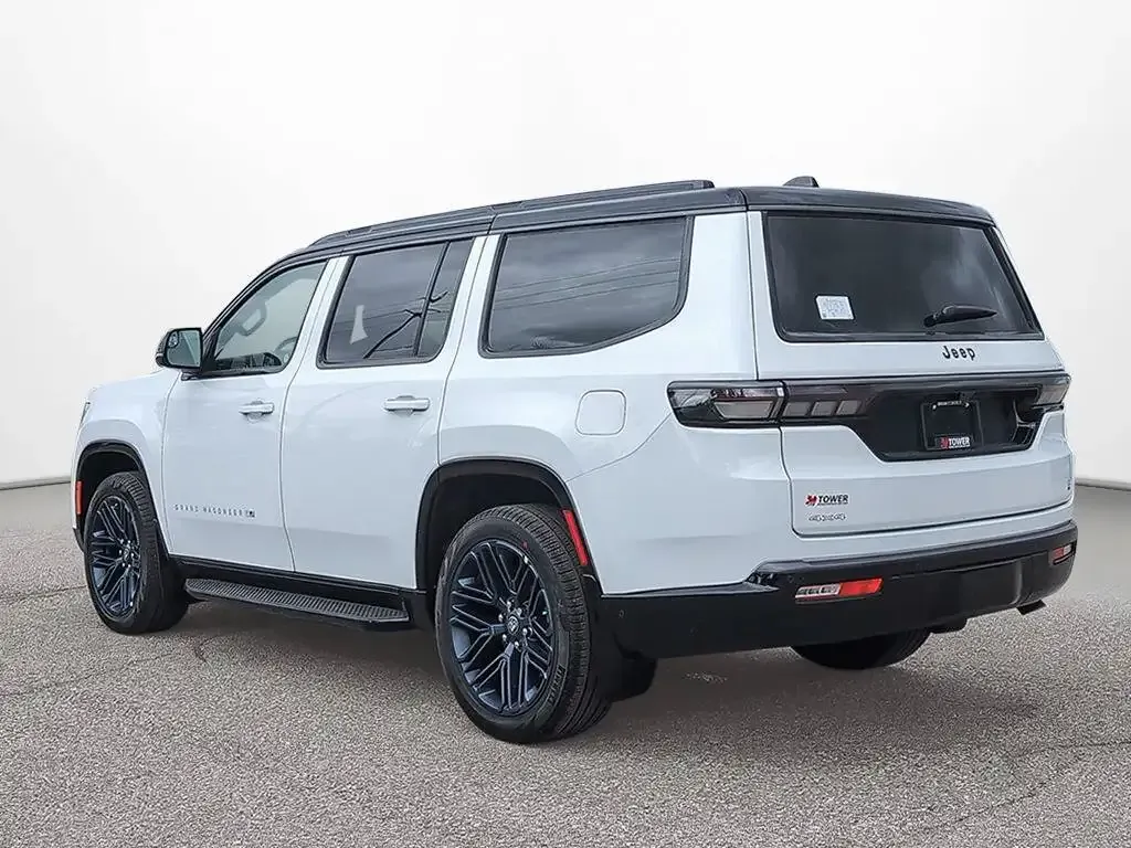 Jeep Grand Wagoneer 2026 photo 3