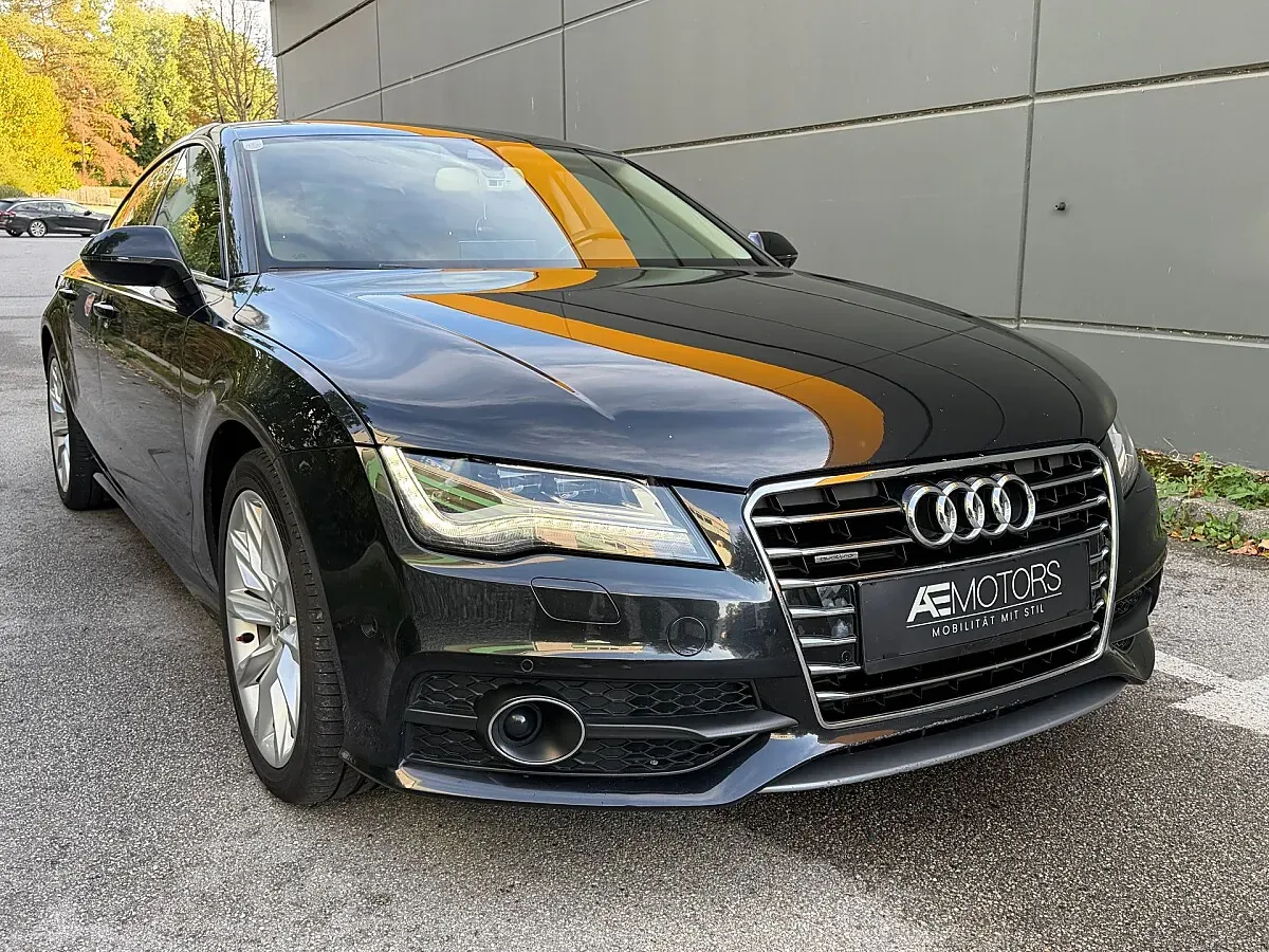 Audi A7 2011 photo 2