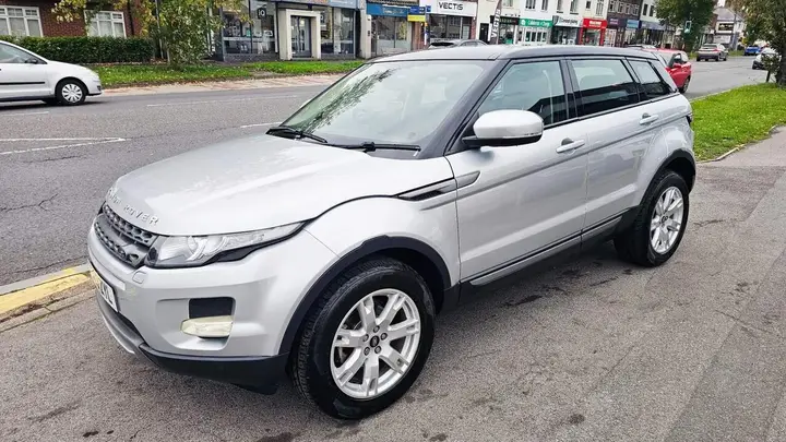 Land Rover Range Rover Evoque 2013 photo 2