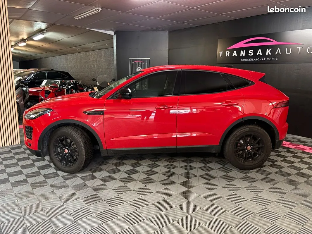 Jaguar E-Pace 2020 photo 2