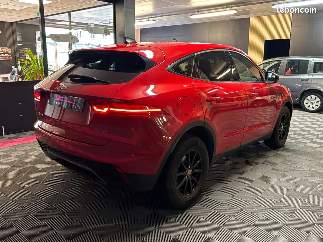 Jaguar E-Pace 2020 photo 5
