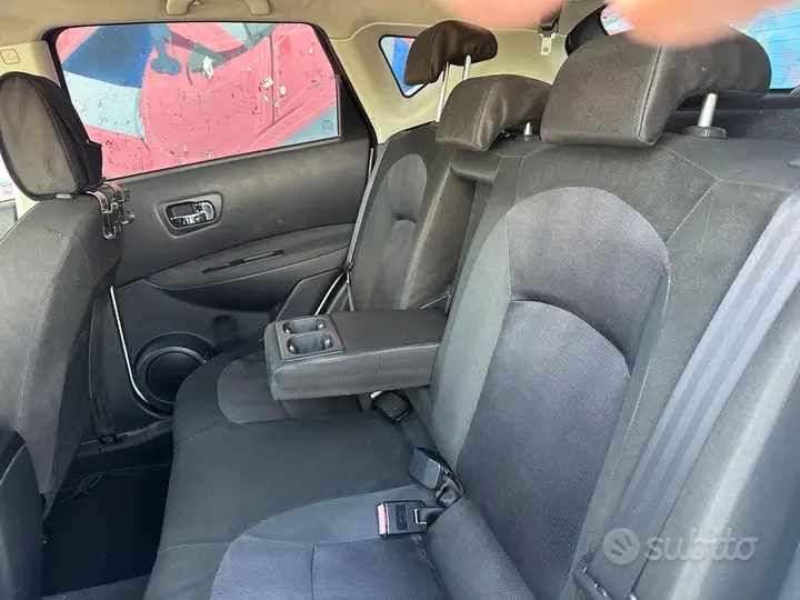 Nissan Qashqai 2013 photo 5