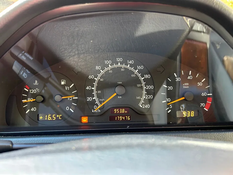 Mercedes-Benz C-Class 1998 photo 4