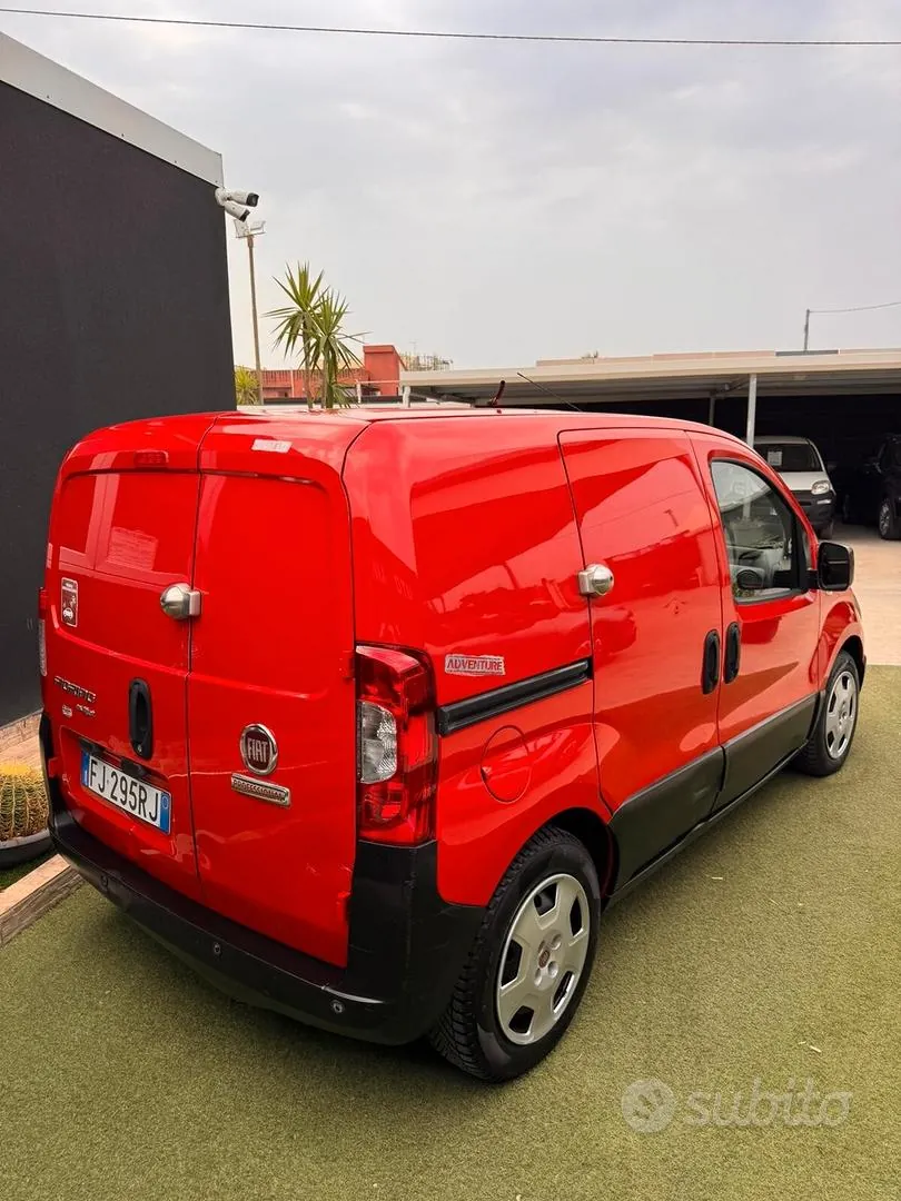 Fiat Fiorino 2017 photo 2