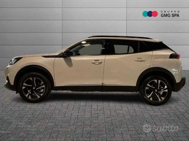 Peugeot 2008 2022 photo 5