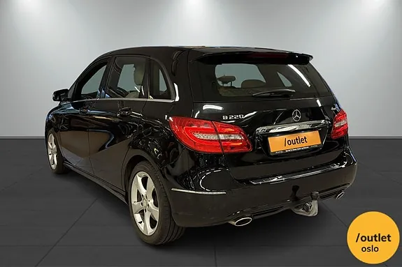 Mercedes-Benz B220 2014 photo 3