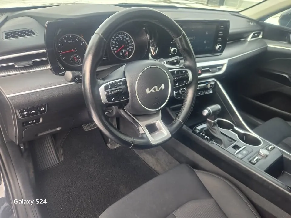 Kia K5 2023 photo 5