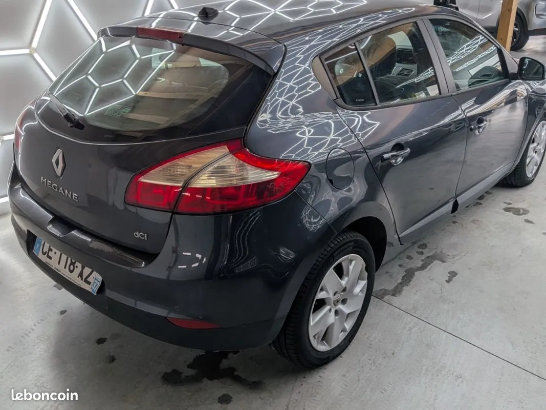 Renault Megane 2012 photo 3