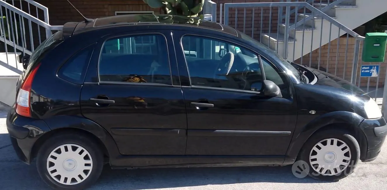 Citroen C3 2008 photo 3