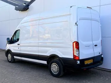 Ford Transit 2023 photo 2
